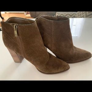 Brown boots